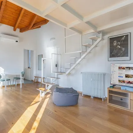 Urban Drift - Flat With Huge Private Terrace Mailand