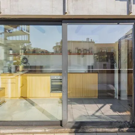 Urban Drift - Flat With Huge Private Terrace